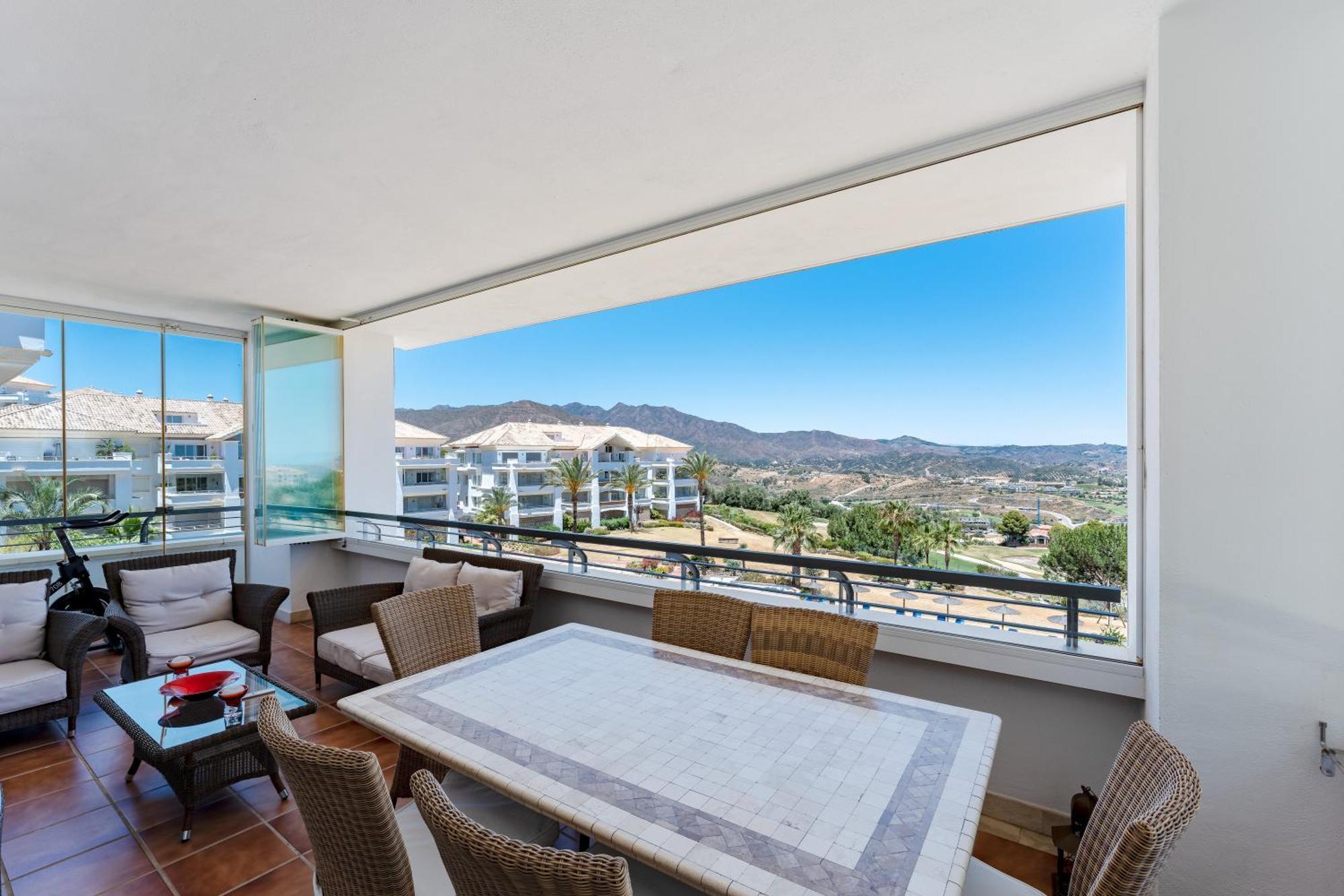 Real Alta Vista Golf Apartamento *